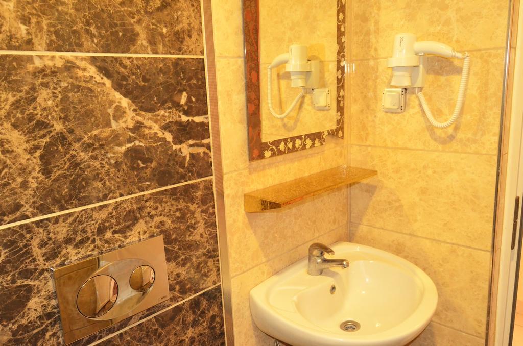 Hotel Yonca Istanbul Exterior foto